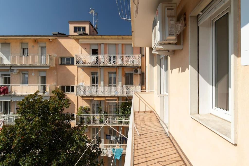 Appartamento Sul Fiume Al Portello Padua Exteriör bild